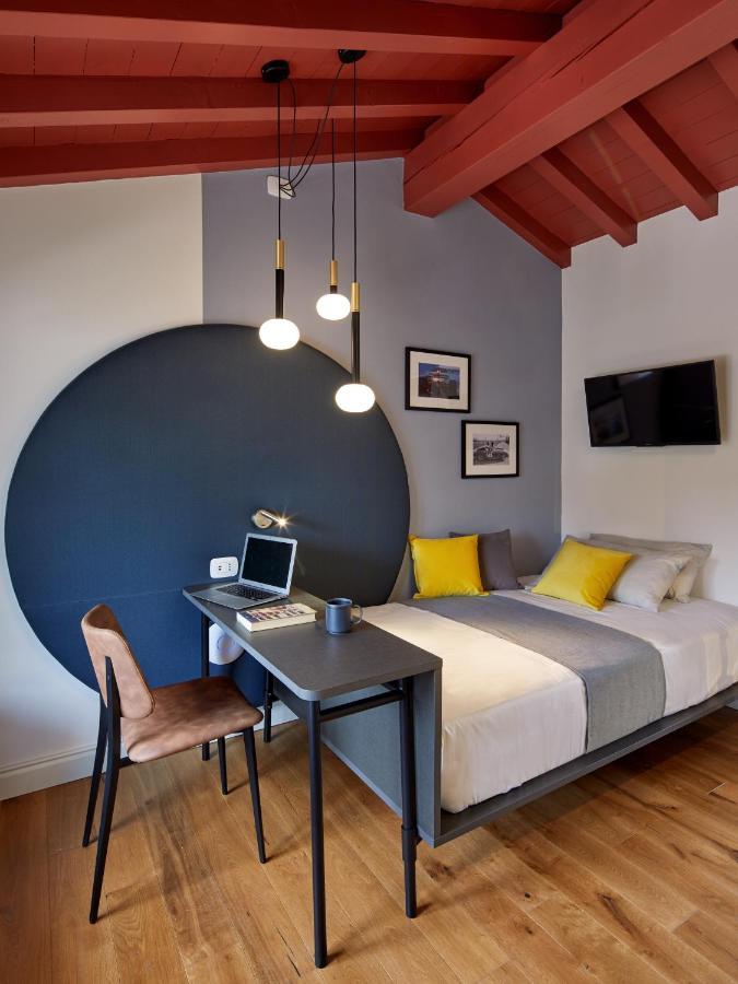 Deluxe Single Room,1315539610:JPEG